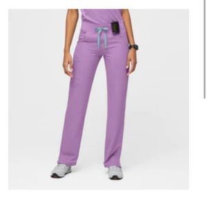 NEW Lilac Dawn Kade scrubs Small